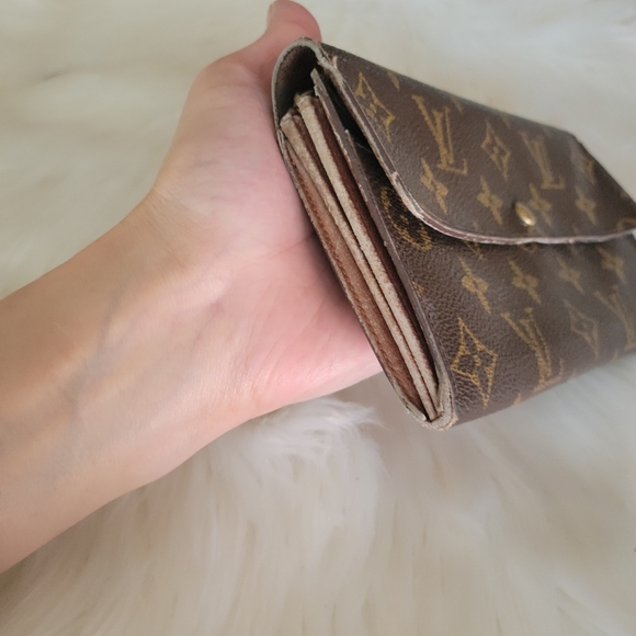 100% Authentic Louis vuitton monogram long wallet - Picture 10 of 16